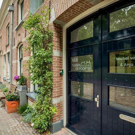 Bed&Breakfast Tussen De Poorten 캠펜 외부 사진