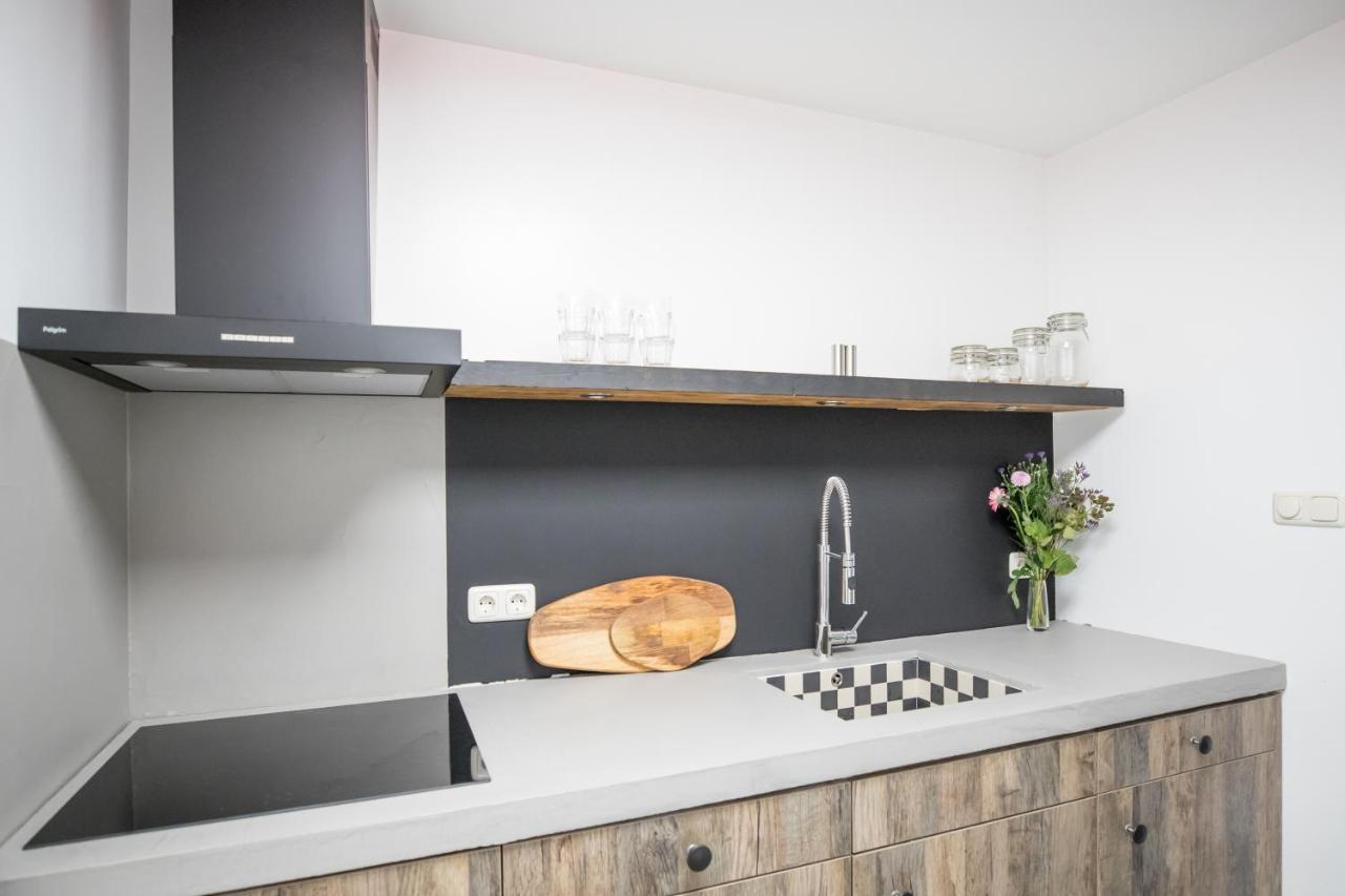 Bed&Breakfast Tussen De Poorten 캠펜 외부 사진