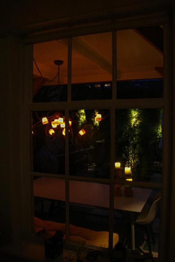 Bed&Breakfast Tussen De Poorten 캠펜 외부 사진