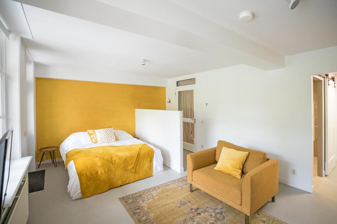 Bed&Breakfast Tussen De Poorten 캠펜 외부 사진